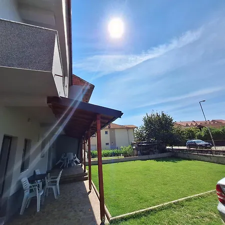 Studio Apartments Oleg Ohrid Exteriör bild