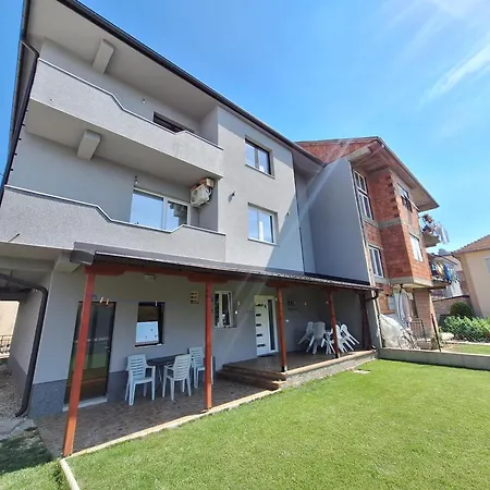Studio Apartments Oleg Ohrid Exteriör bild